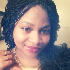 Meet your Posher, Briana